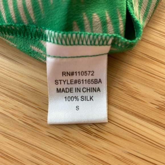 Cynthia Vincent Silk Green Tan Tribal Pattern Tie Waist Flowy Sleeveless Dress - Picture 10 of 12